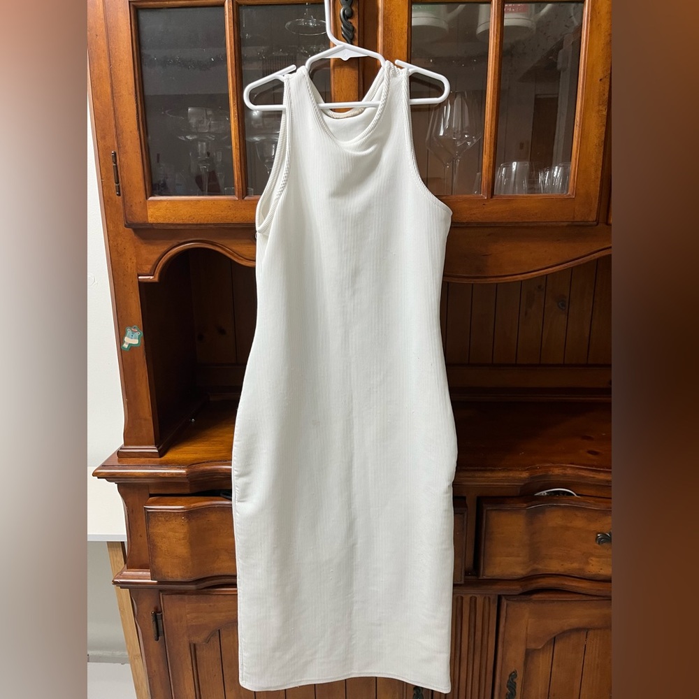 this dress is very nice, amazing material, worn once.